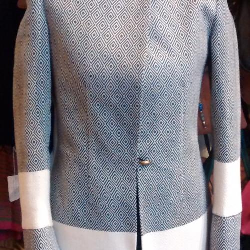 Gundara - Design-Longjacke - Hamamtuch - chic & anders Gundara - Designjacke - aus Hamamtuch-Stoff - schwarz-weiß - elegant und schlicht