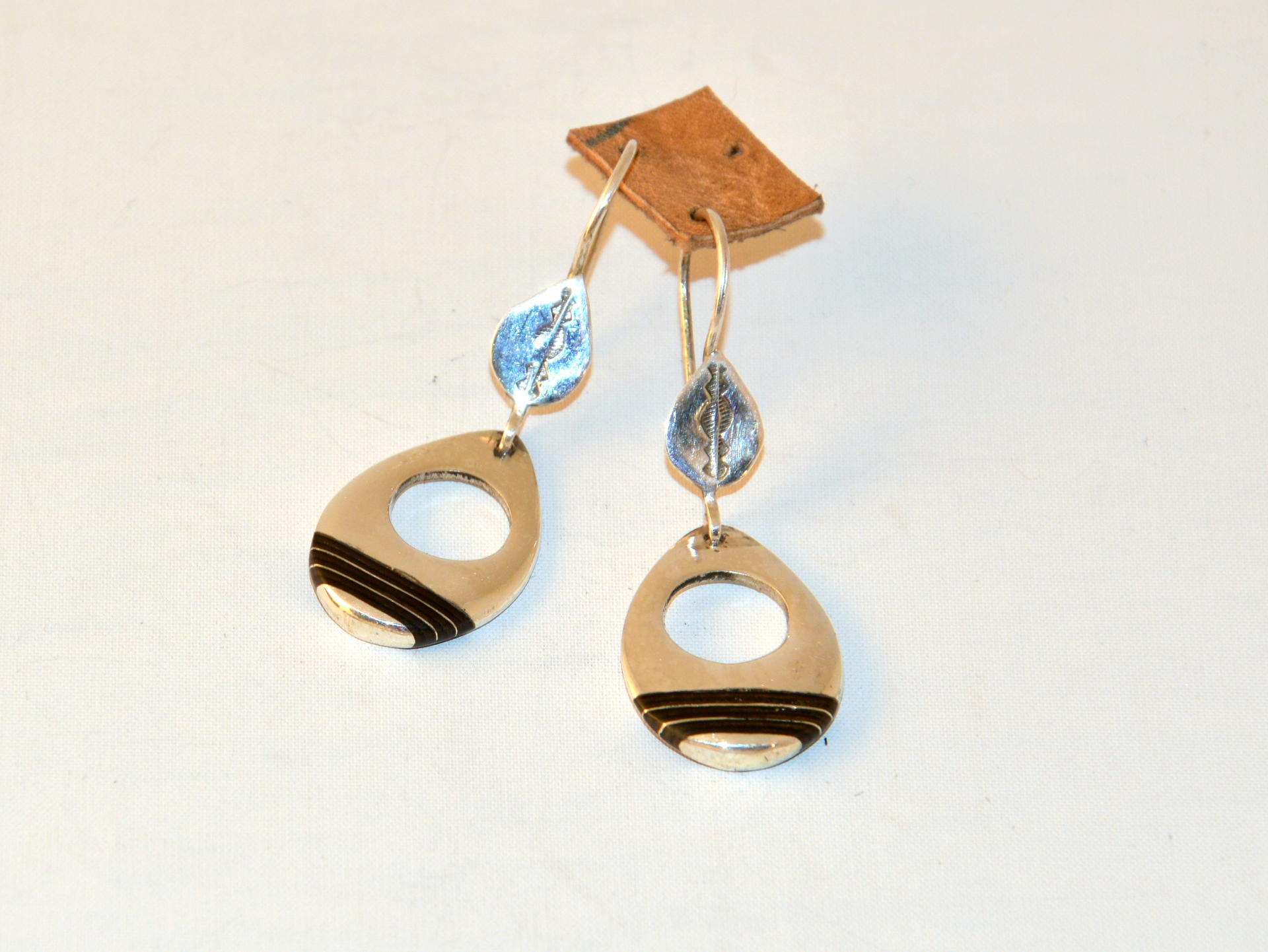 boucles d'oreille en argent Tekiket signigie oeuf