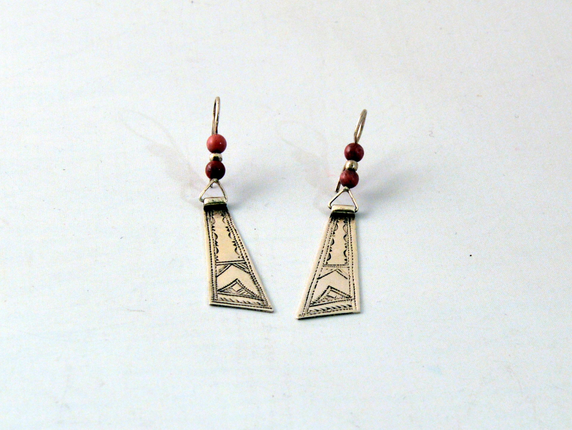 Tradition Touareg argent et perles en agate