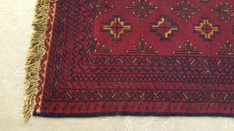 Adraskan red rug detail