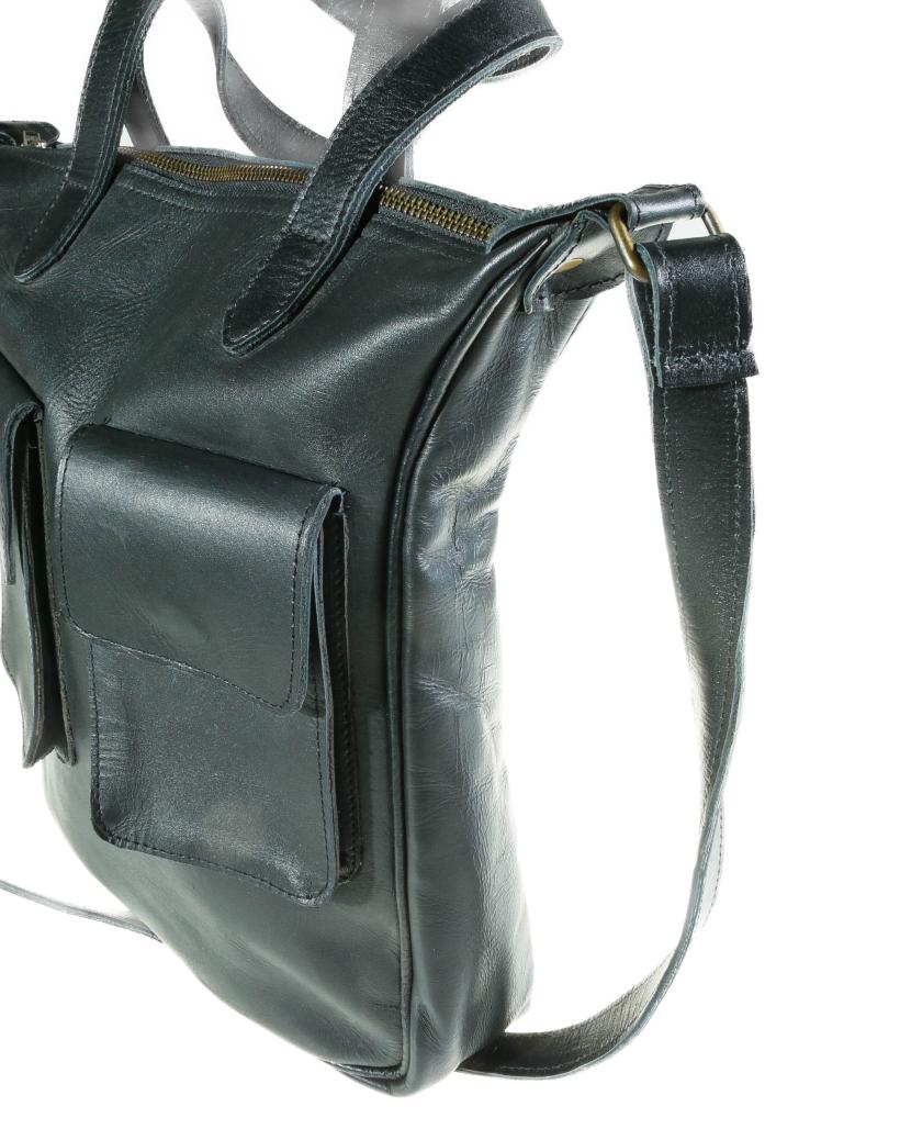 Mit Ausentaschen robustes Leder