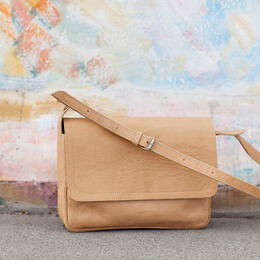 Gundara - Bruno - shoulder bag - adjustable strap - made in Afghanistan