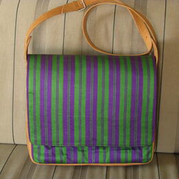 Un grand sac chopan