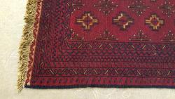 Adraskan red rug detail