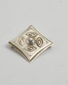 broche artisanale en argent